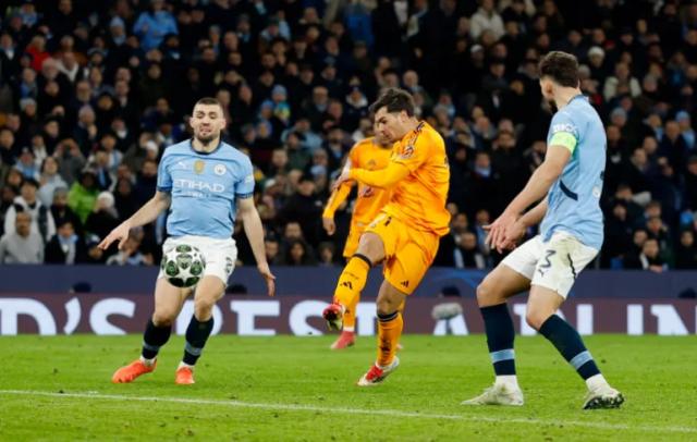 体育预测-皇马曼城比烂大战，维尼修斯当得起世界第一