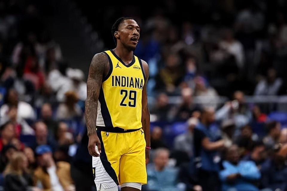 星空体育APP下载-步行者动用部分中产特例转正了这位后场球员,他能否抓住机会呢?