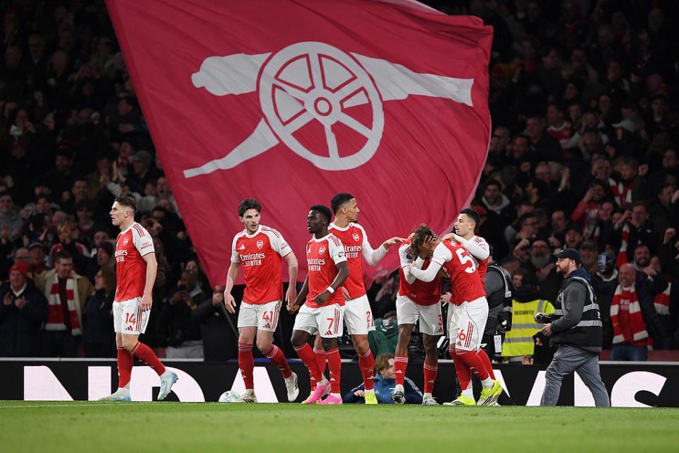 曼城崩盘!近4场仅1胜+被保级2队逼平 落后9分:英超夺冠概率剩2%